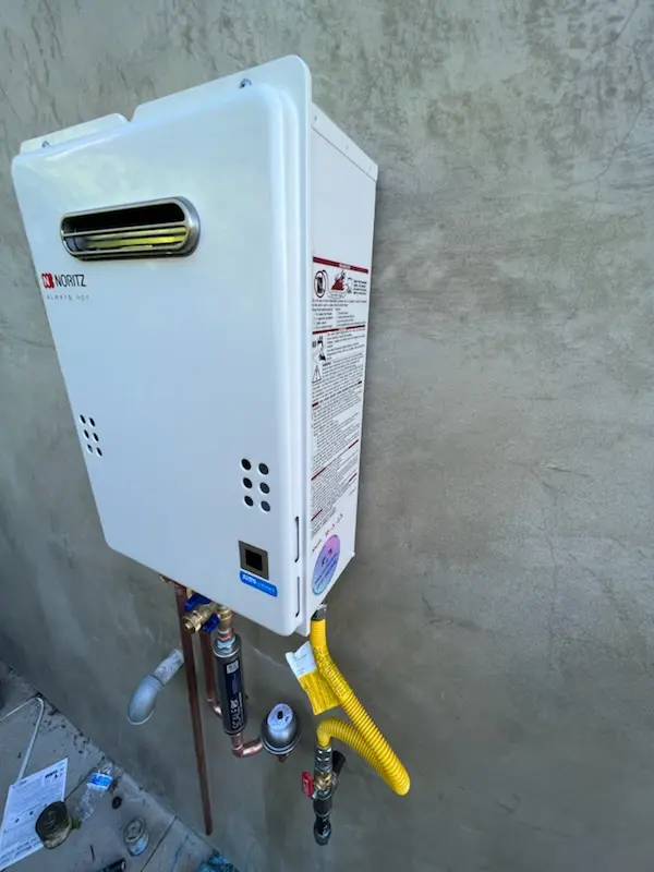 Tankless water heater installation for Quintynnes homes